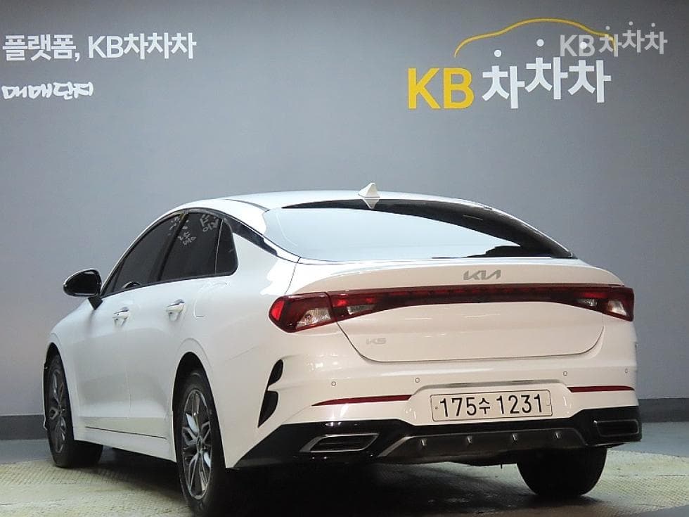 Киа K5 3-토 поколение2.0 Бензин Тренди - 4