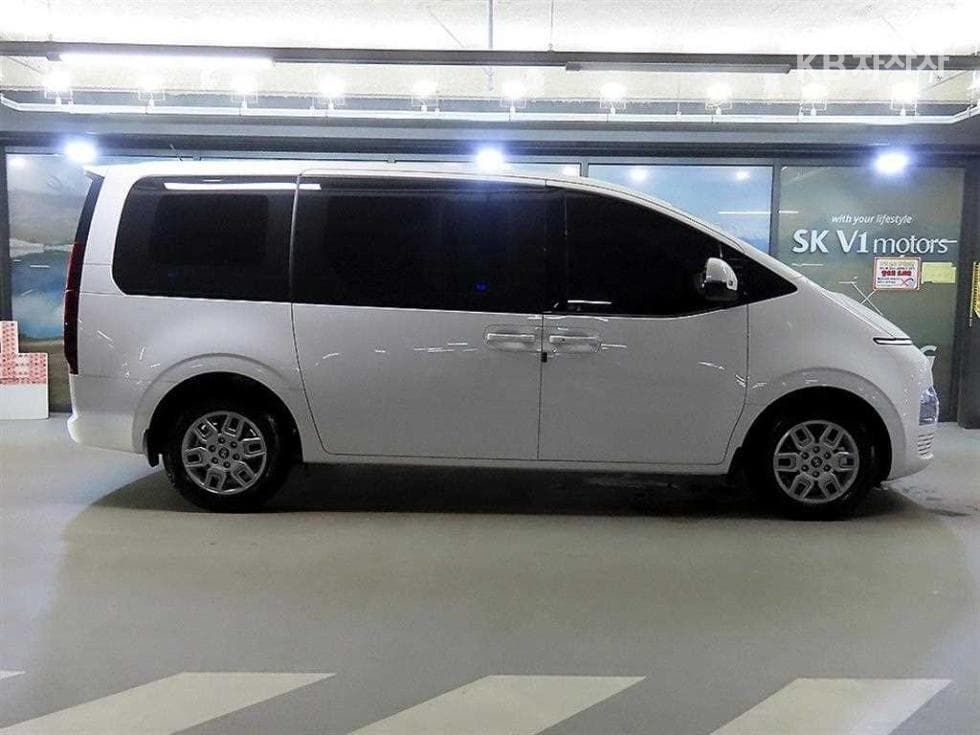 Hyundai Staria Hybrid1.6 Turbo Gasoline Cargo 5Seater승 Modern - 3