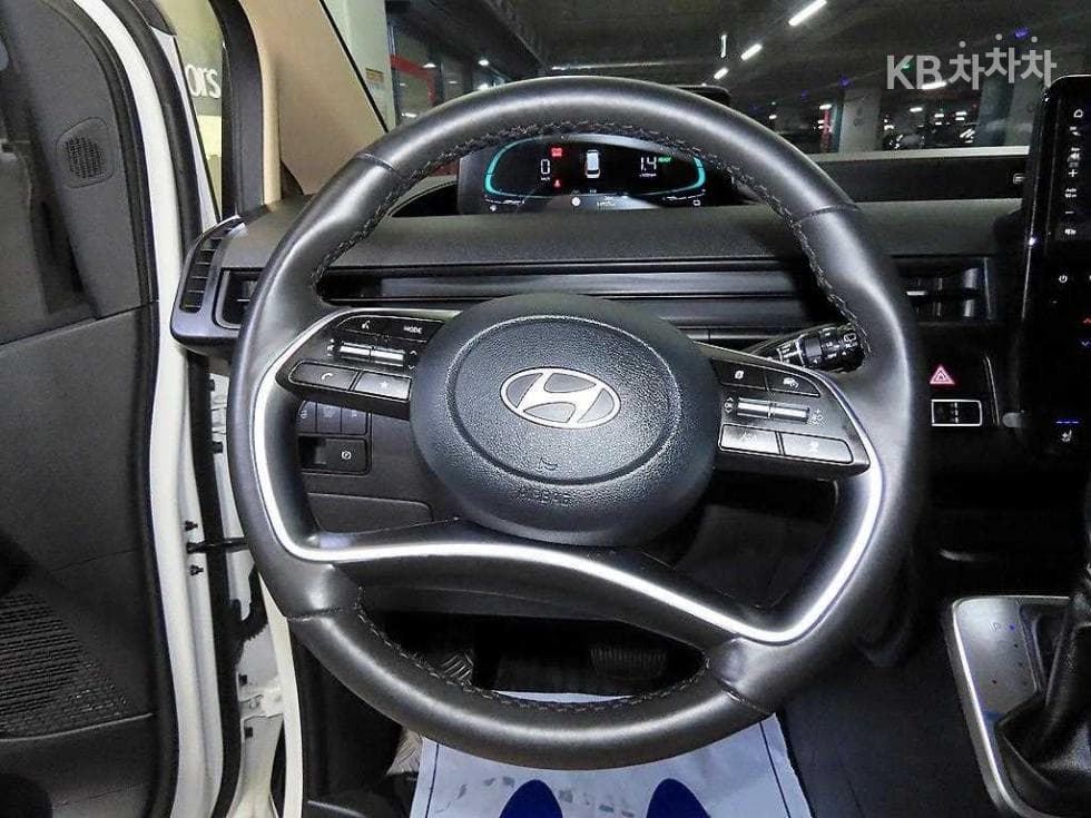 Hyundai Staria Hybrid1.6 Turbo Gasoline Cargo 5Seater승 Modern - 8