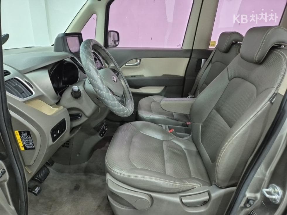 Kia Ray (van)1.0 Gasoline Luxury - 11