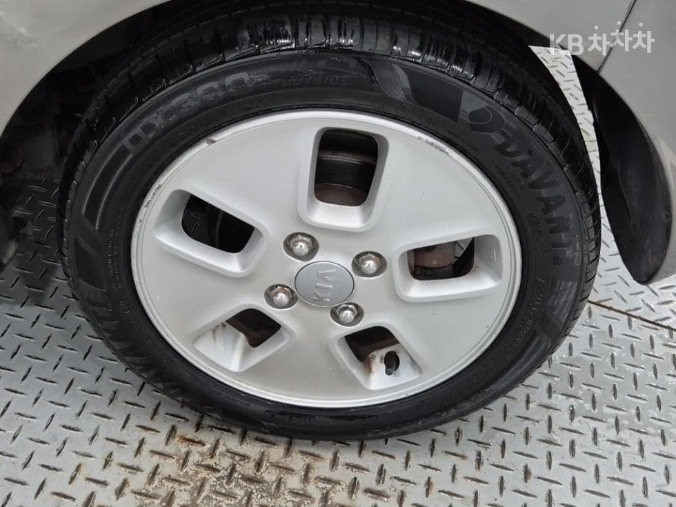 Kia Ray (van)1.0 Gasoline Luxury - 20