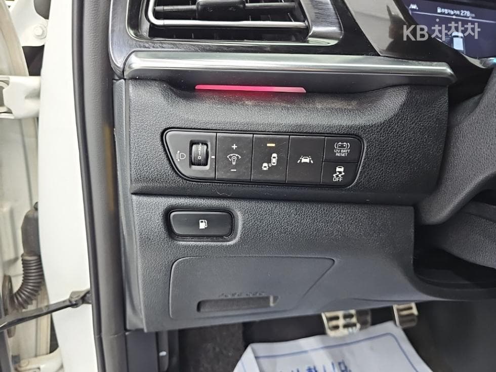 Kia The New (facelift) Niro1.6 HEV Noblesse Special (special feature/edition) - 18