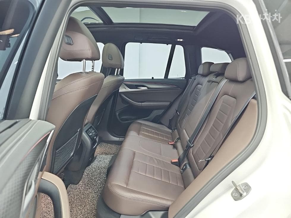 BMW X3 (G01)xDrive 20i M Sport Pro - 12