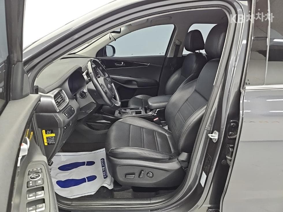 Kia All NewSorentoDiesel 2.0 2WD Prestige - 11