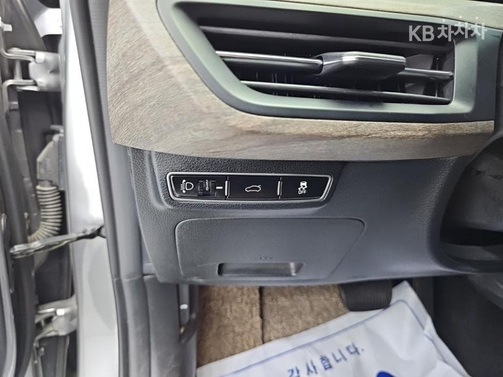 Kia K83.5 LPG Rental car Trendy - 19