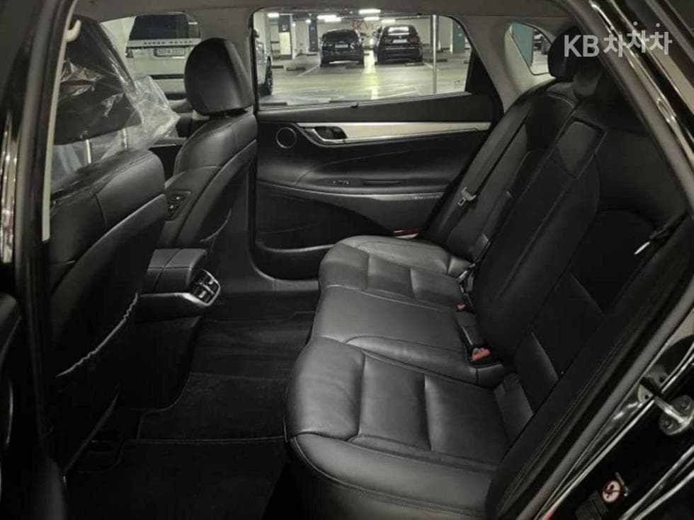 Hyundai The New (facelift) Grandeur (Azera)2.5 Exclusive - 7