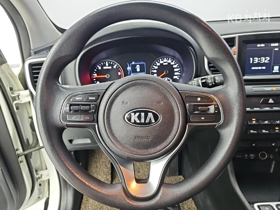 Kia Sportage 4th generationDiesel 1.7 2WD Trendy - 9