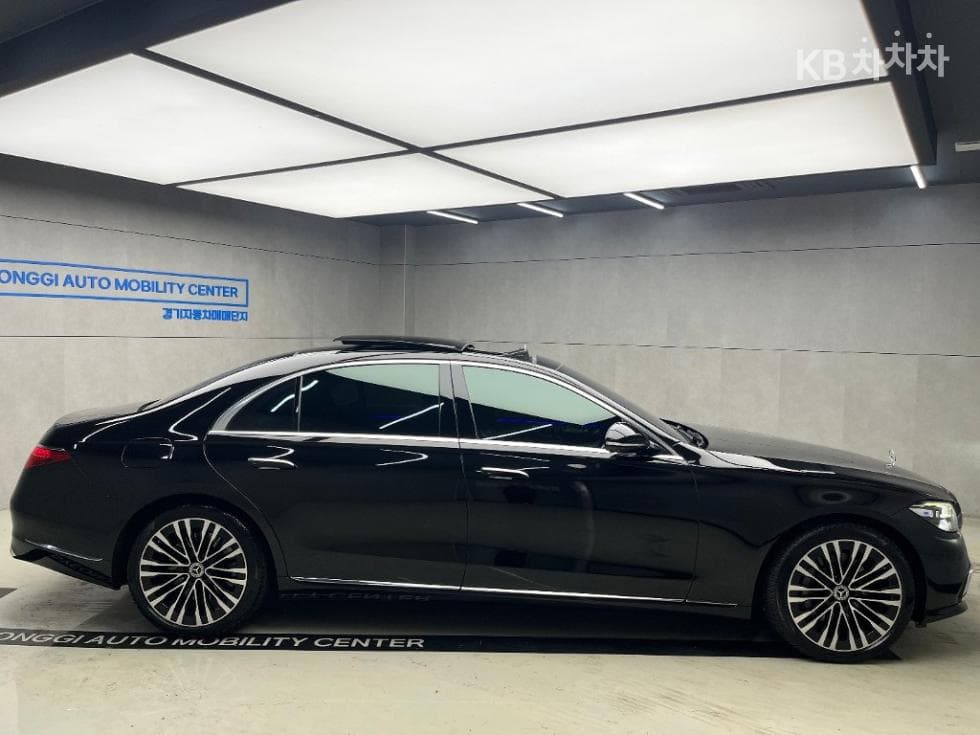 Mercedes-Benz S-Клас W223S580L 4Matic Стандартен - 2