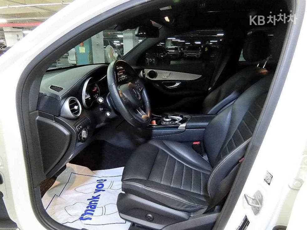 Mercedes-Benz GLC(X253)220 d 4Matic COUPE Premium - 6