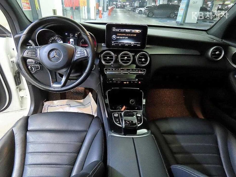 Mercedes-Benz GLC(X253)220 d 4Matic COUPE Premium - 10