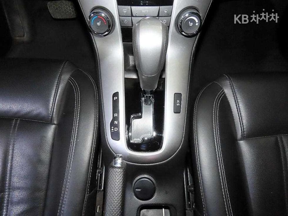 GM Korea Amazing New (facelift/refresh; particularly for Cruze) Cruze1.4 Turbo LTZ - 12