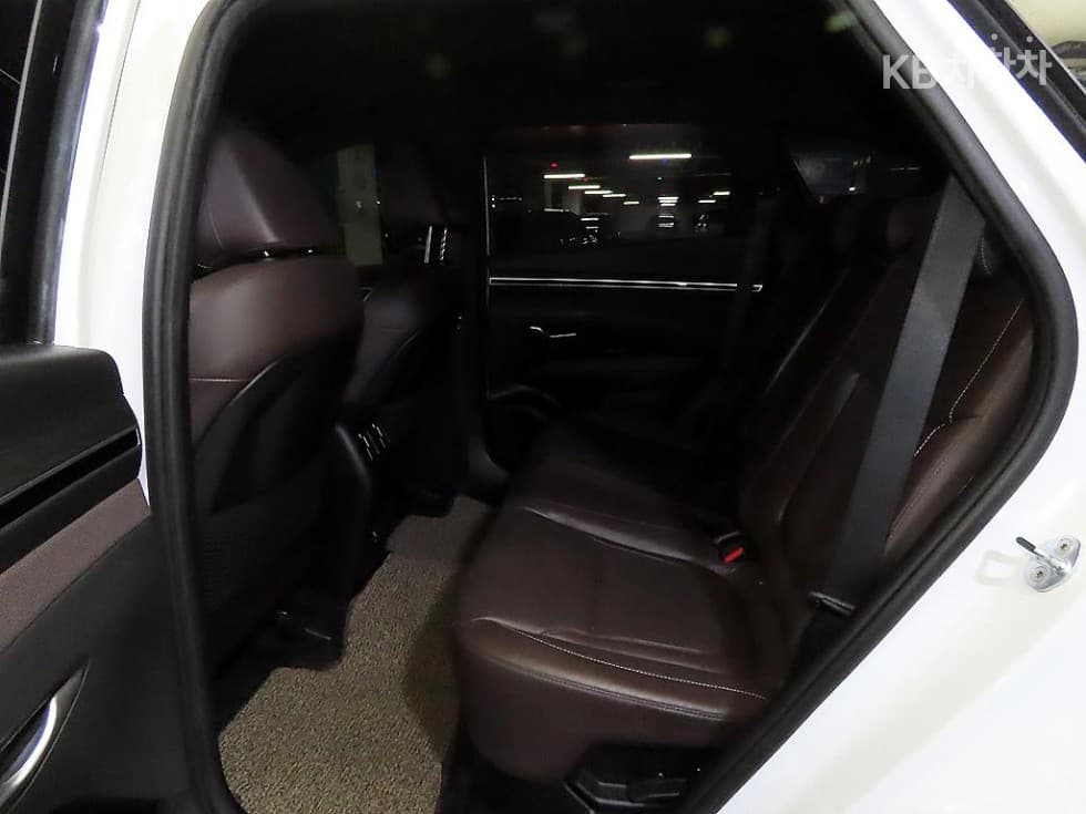 Hyundai The All New Tucson Hybrid(NX (Lexus SUV)4)1.6T HEV Inspiration - 7