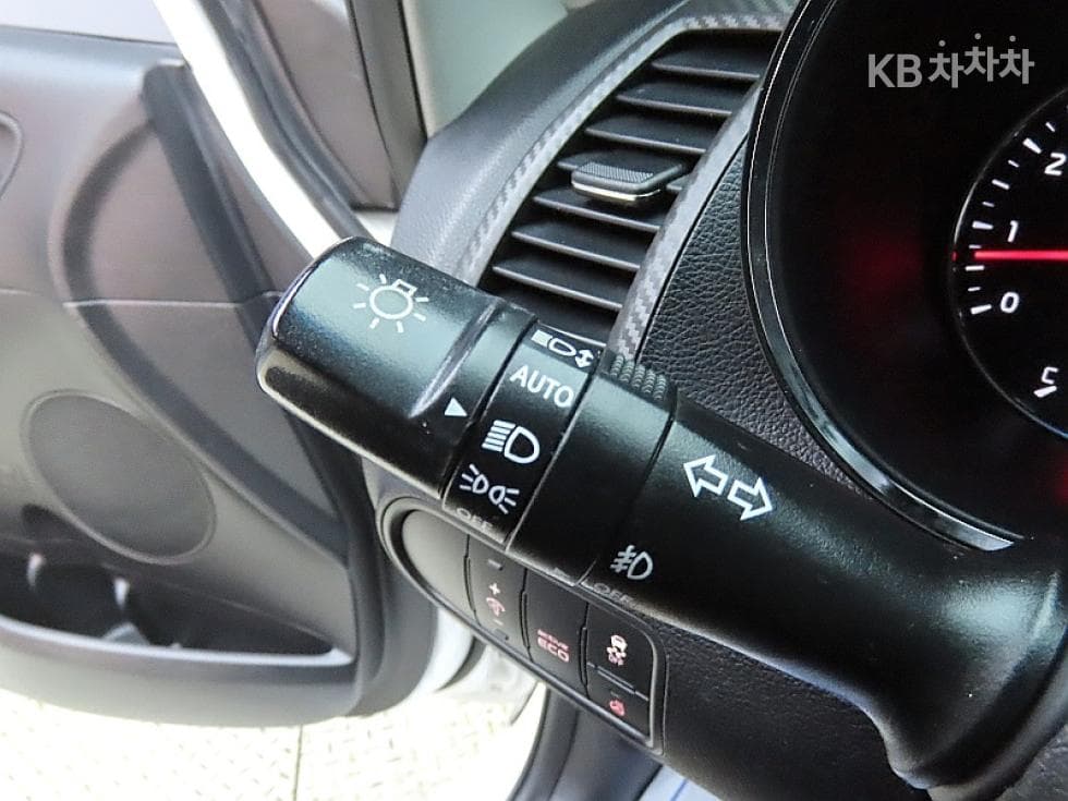 Kia K3Trendy - 14