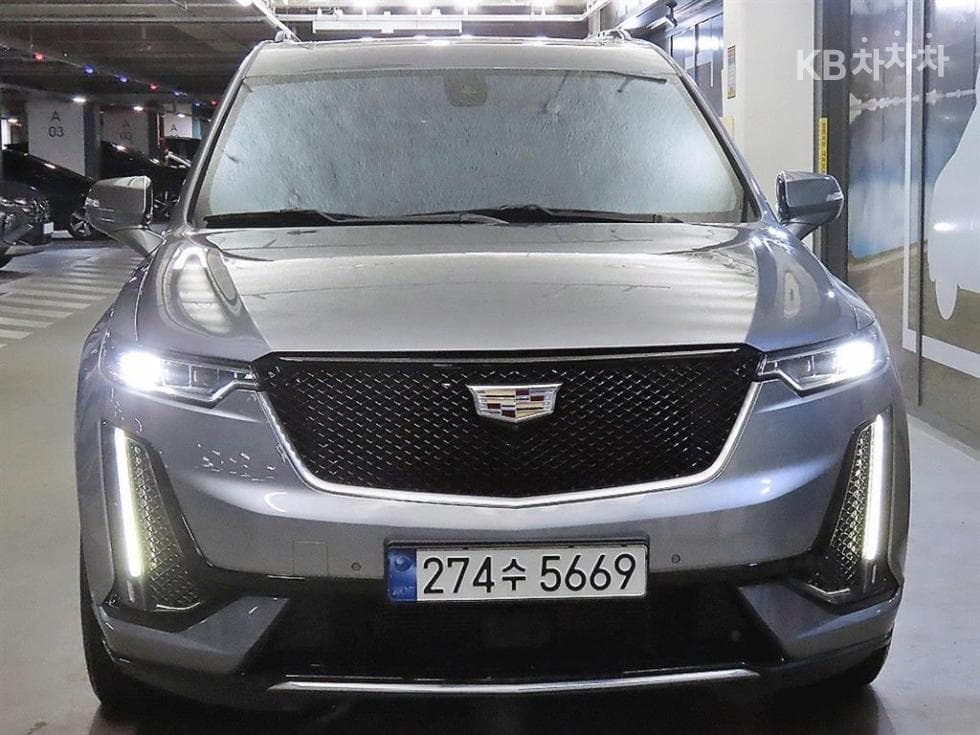 캐딜락 XT63.6 Gasoline SPORT - 2
