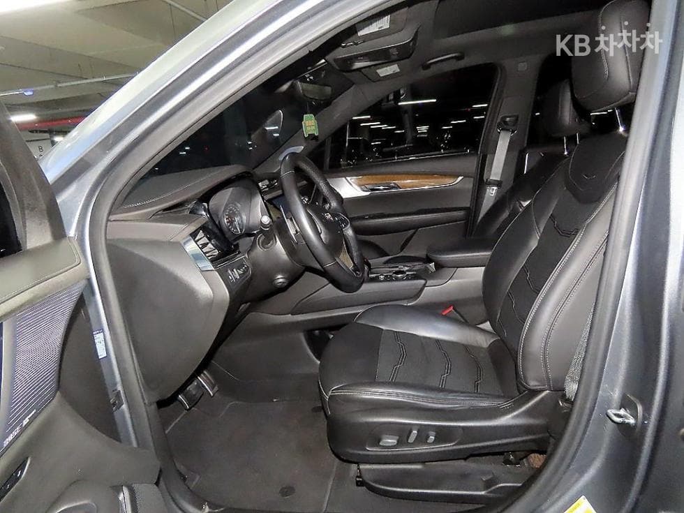 캐딜락 XT63.6 Gasoline SPORT - 6