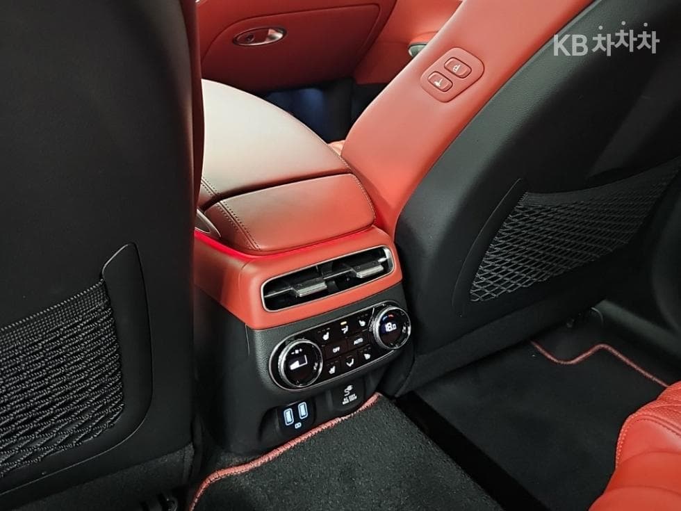 Genesis GV70Gasoline 3.5T 스포츠패키지 AWD - 13