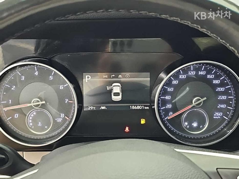 Hyundai The New (facelift) Grandeur (Azera)LPi 3.0 Rental car Premium - 6