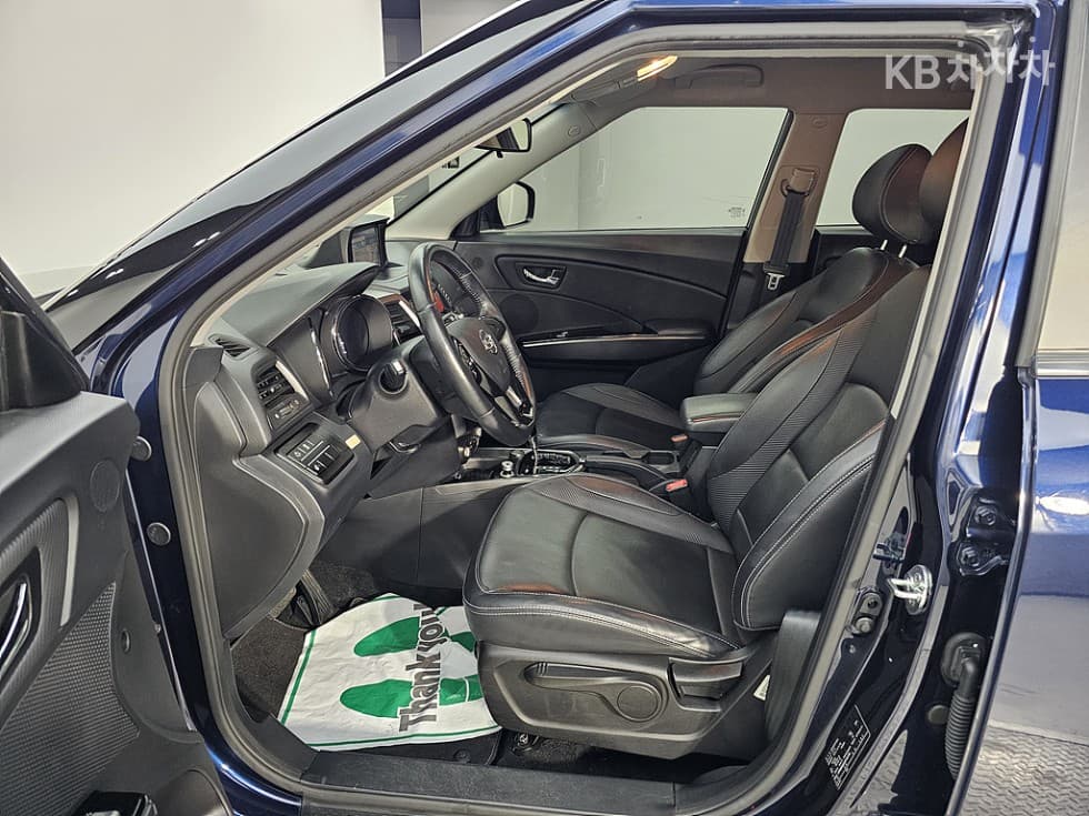 KG Mobility TivoliGasoline VX - 8