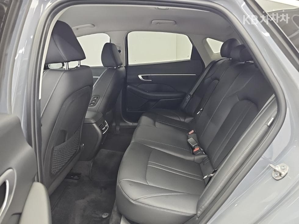 Hyundai Sonata The Edge (Sonata facelift)(DN8)2.0 LPG 사업자용 Business 1 - 12