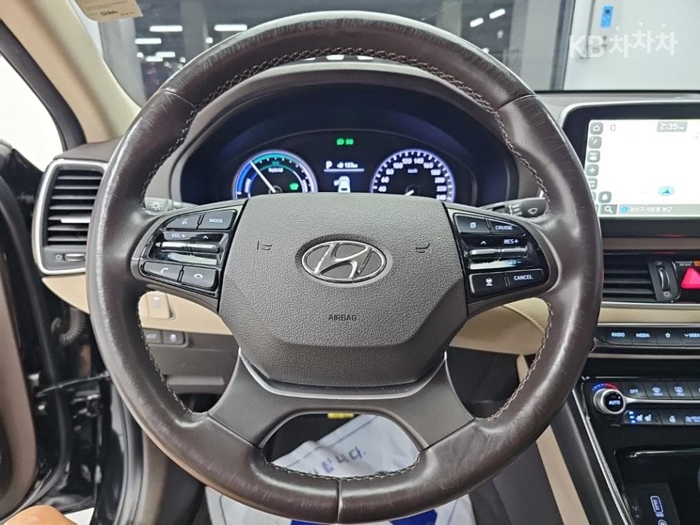 Hyundai Grandeur (Azera)IG HybridExclusive Standard - 9