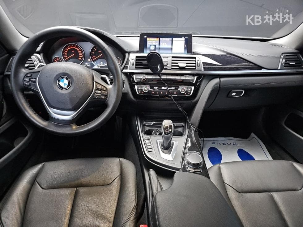 BMW 4시리즈 (F32)420i 그란Coupe Luxury 라Seater F36 - 7