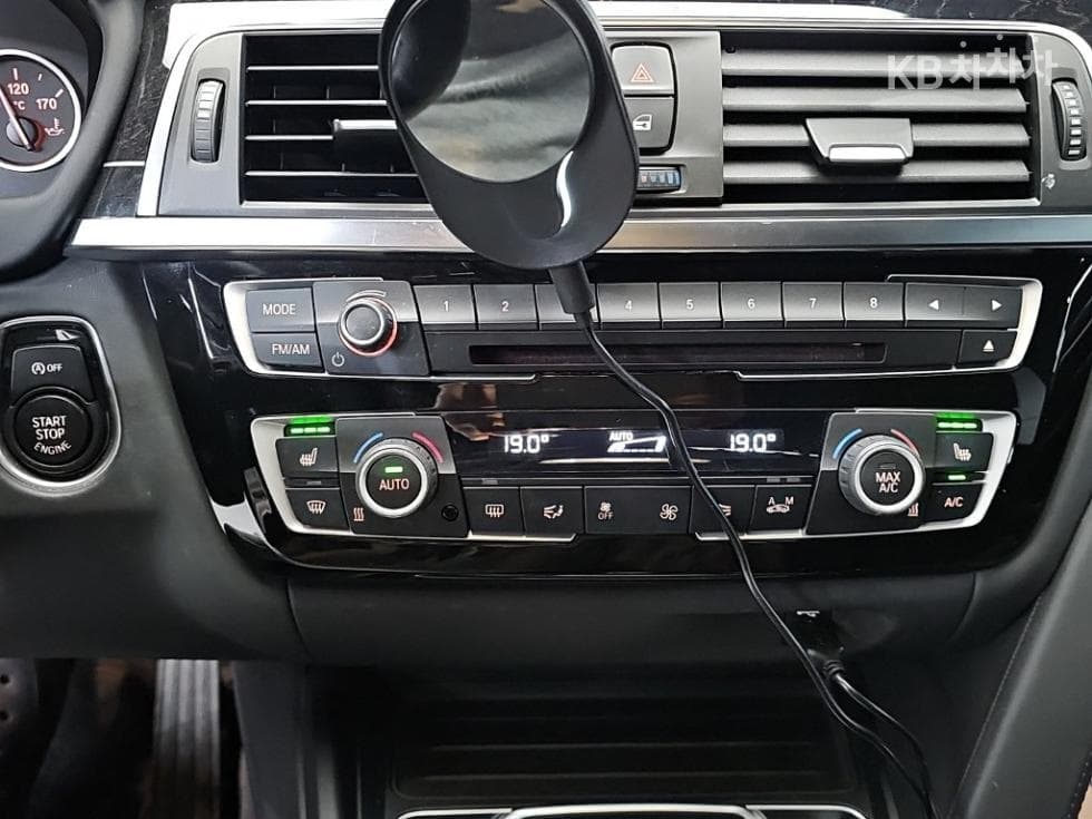 BMW 4시리즈 (F32)420i 그란Coupe Luxury 라Seater F36 - 10