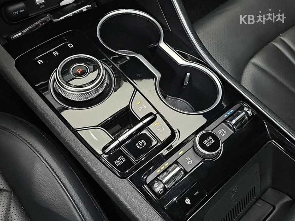 Kia K5 Hybrid 3rd Gen2.0 HEV Signature - 8