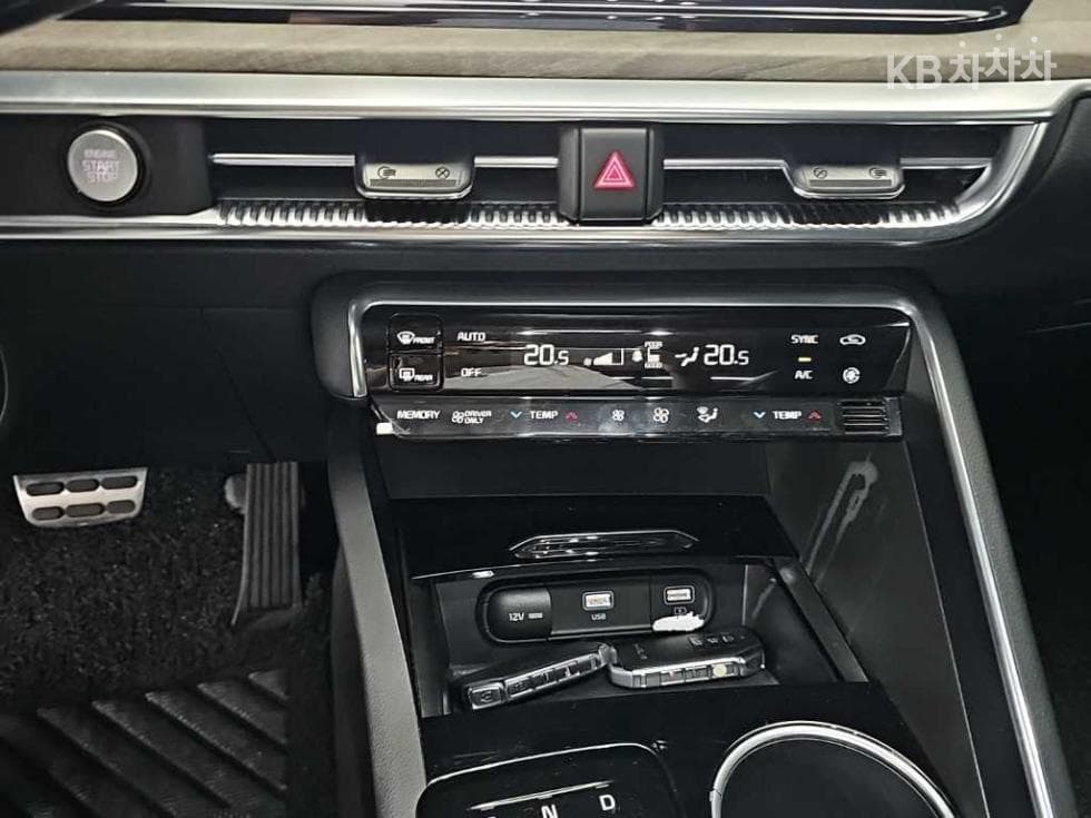 Kia K5 Hybrid 3rd Gen2.0 HEV Signature - 10