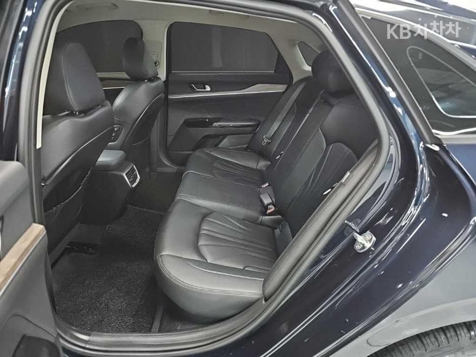 Kia K5 Hybrid 3rd Gen2.0 HEV Signature - 12
