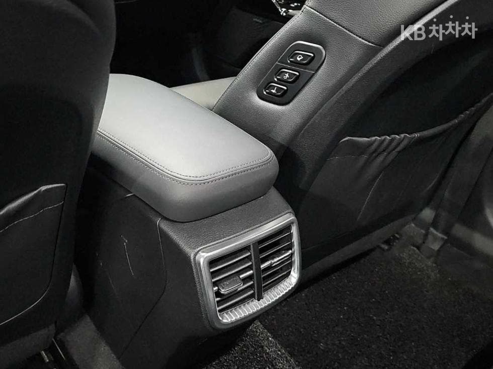 Kia K5 Hybrid 3rd Gen2.0 HEV Signature - 15
