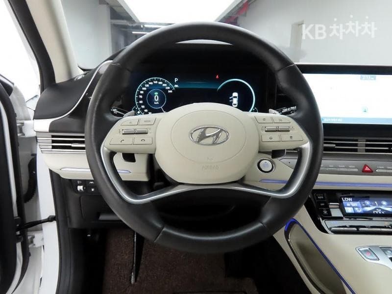 Хюндай The New (фейслифт) Grandeur (Azera) Хибрид2.4 Le Blanc - 7