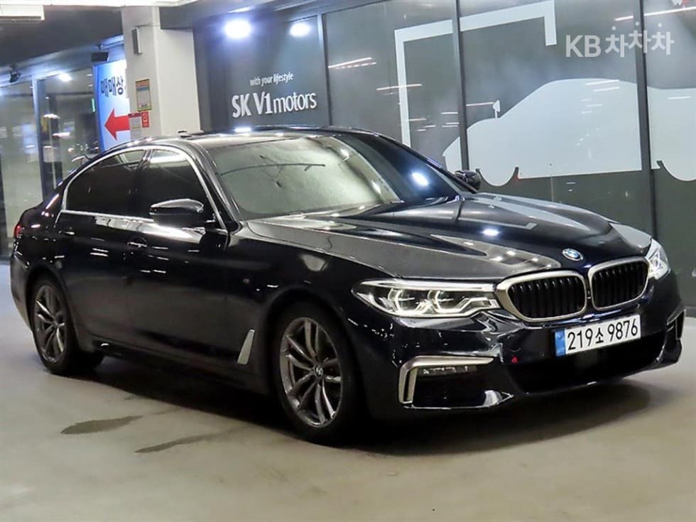 BMW 올New5 Series (G30) 520d M Sport Plus - Image 1