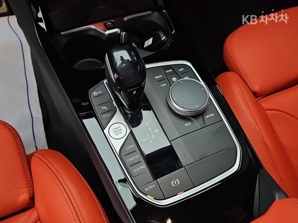 BMW 1시리즈 (F40)120i M Sport - 8