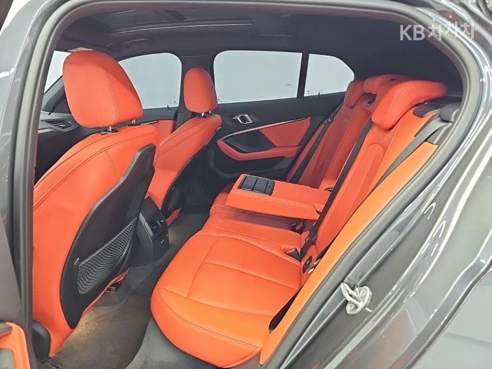 BMW 1시리즈 (F40)120i M Sport - 12