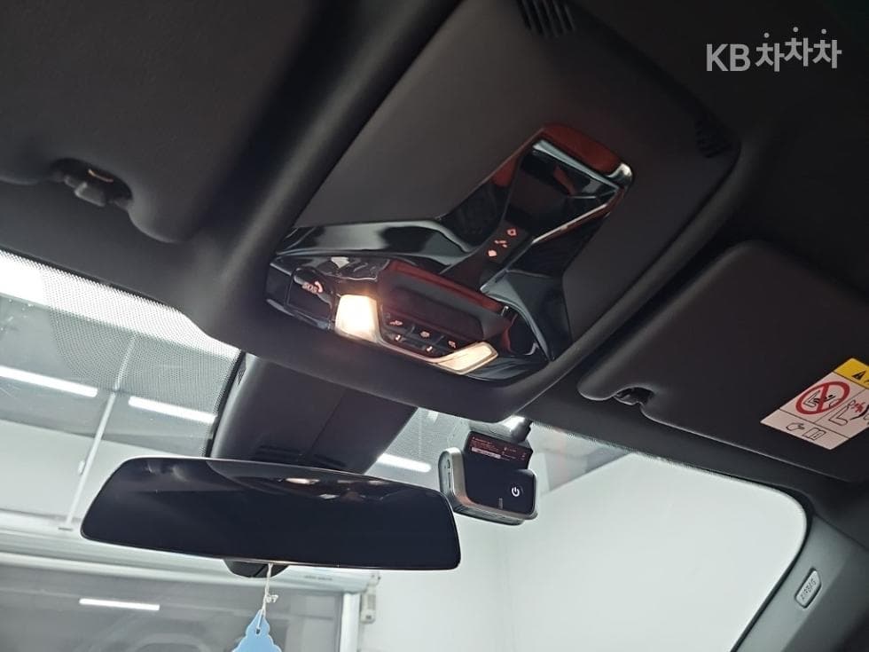 BMW 1시리즈 (F40)120i M Sport - 16