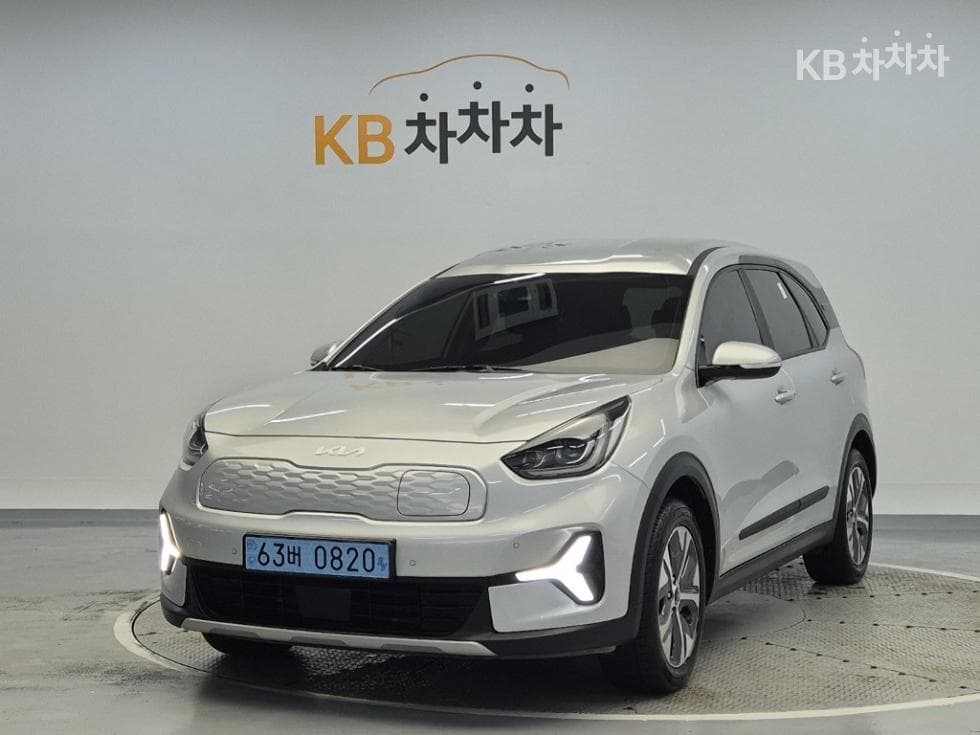 Kia Niro Plus EV Air - Image 1