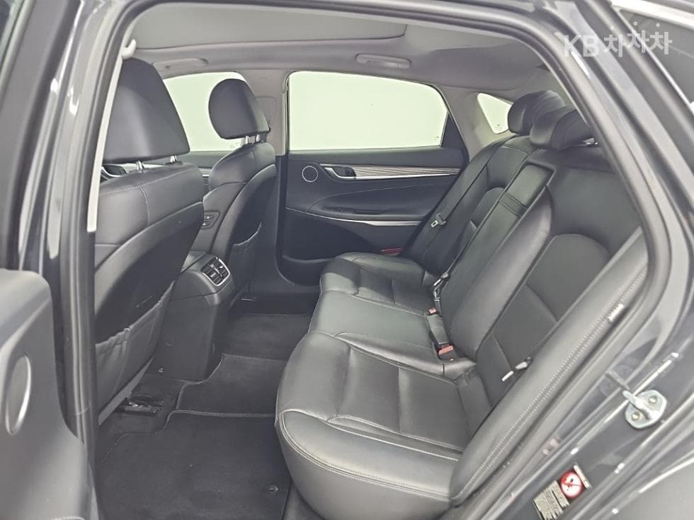 Hyundai Grandeur (Azera)IGDisabled-accessible 3.0 LPi Premium Special (special feature/edition) - 12