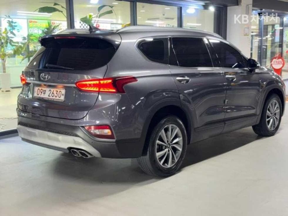 Hyundai Santa Fe TMDiesel 2.0 2WD Exclusive - 4