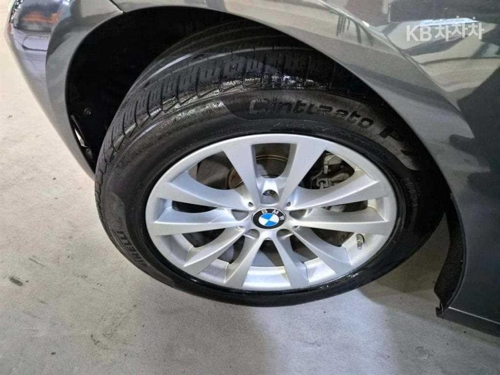 BMW Gran Turismo3 Series GT 320d F34 xDrive - 20