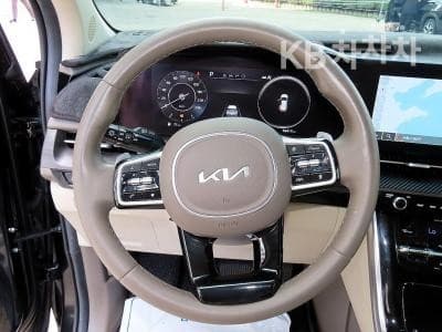 Kia Carnival 4th generationD2.2 7-seater (Limousine) Signature - 8