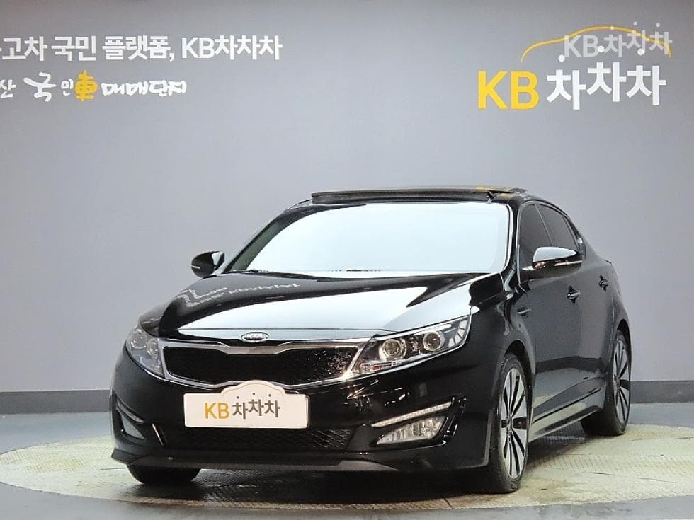 Kia K5 Gasoline 2.0 Noblesse - Image 1