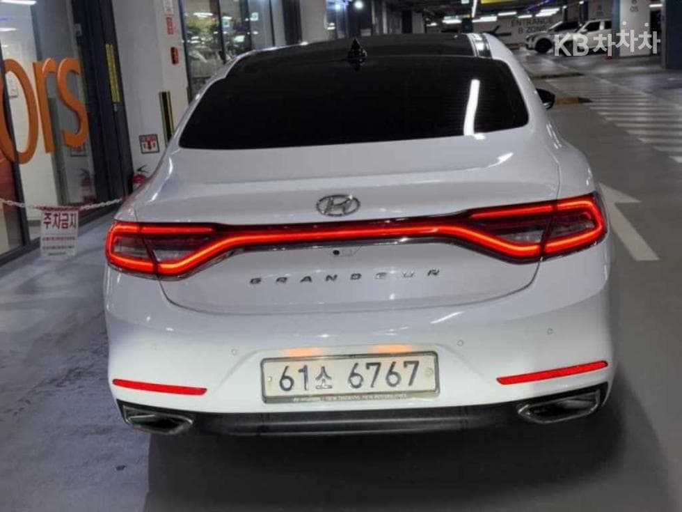 Hyundai Grandeur (Azera)IG2.4 Premium Standard - 5