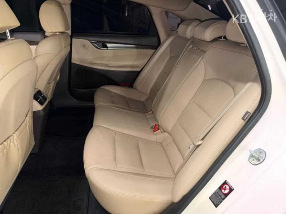 Hyundai Grandeur (Azera)IG2.4 Premium Standard - 7
