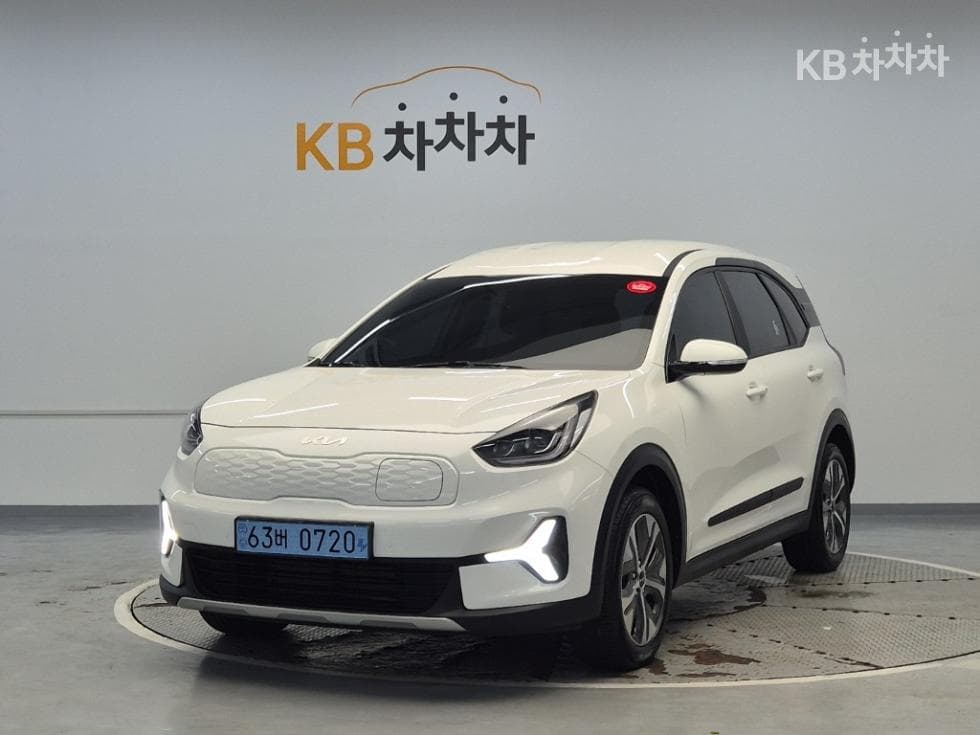 Kia Niro Plus EV Air - Image 1