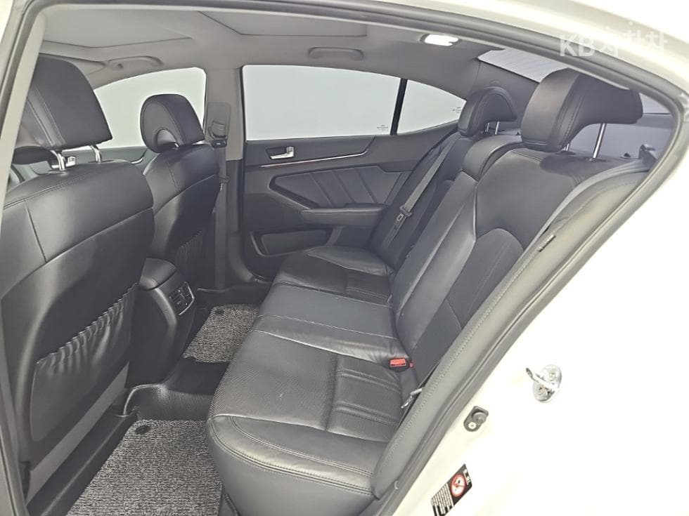 Kia K72.4 GDI Prestige - 12