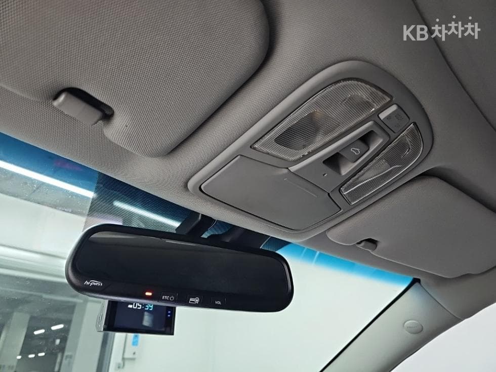 Kia K72.4 GDI Prestige - 16