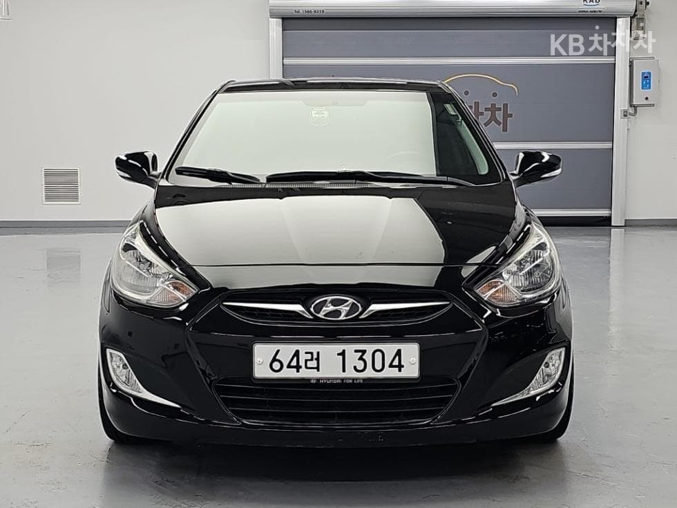 Hyundai Accent(신형)1.6 GDi Top - 2