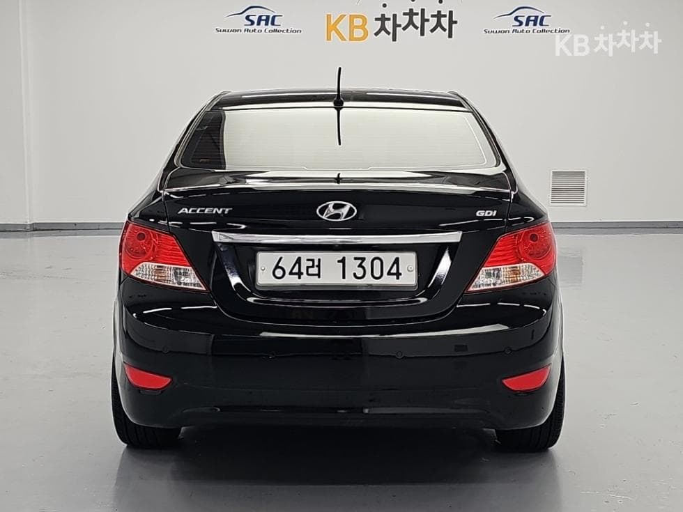 Hyundai Accent(신형)1.6 GDi Top - 3