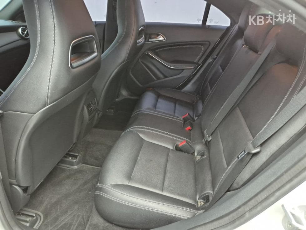 Mercedes-Benz CLA클래스CLA200 CDI NAVI C117 - 12