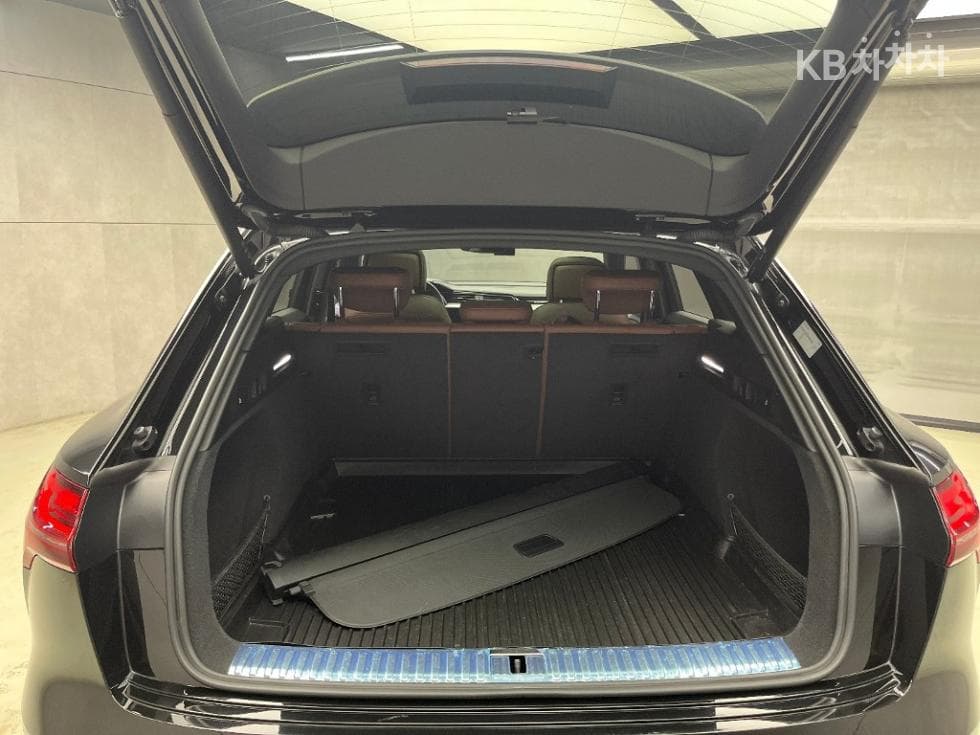 Ауди e-tron55 quattro Стандартен - 16